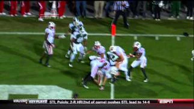Michigan State Beat Wisconsin Last Night On A Game-Ending Hail Mary TD Pass (Video)