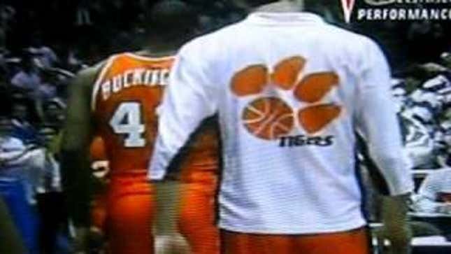 Former UConn Star Tate George Charged In $2 Million Ponzi Scheme