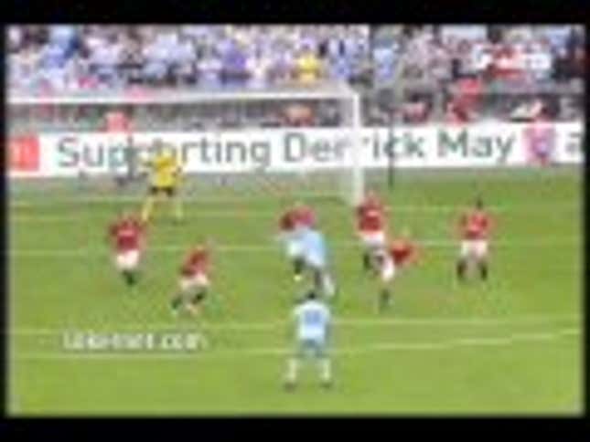 Watch Nani's Pretty Half-Pitch Injury Time Goal To Clinch Manchester United's Comeback