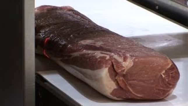 Amazing Laser-Scanning Robotic Butcher Always Cuts the Perfect Slice
