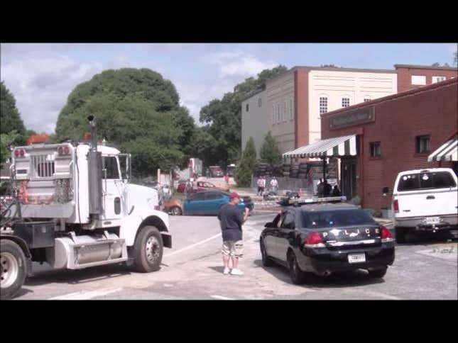 <em>Walking Dead</em> set photos take us inside Woodbury