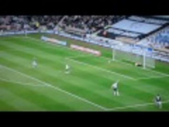 Swansea’s Ashley Williams Gives The Worst Back Pass Ever