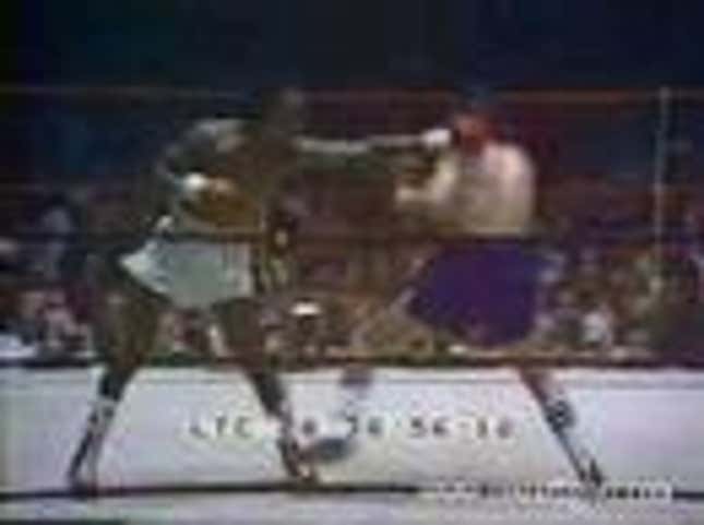 Dicky Eklund Does The Ali Shuffle In Sugar Ray Leonard's Mug
