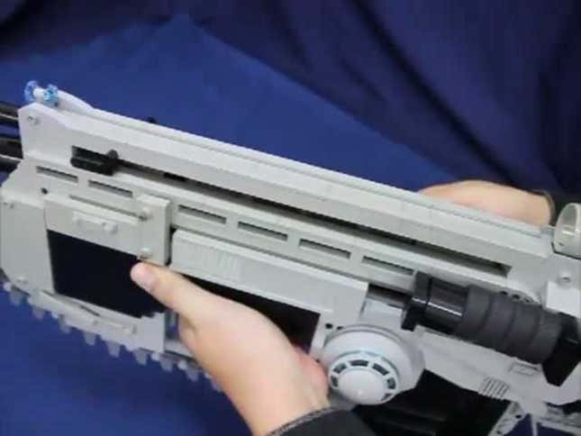 This LEGO <em>Gears of War</em> Gun Actually Shoots. And <em>Chainsaws</em>.