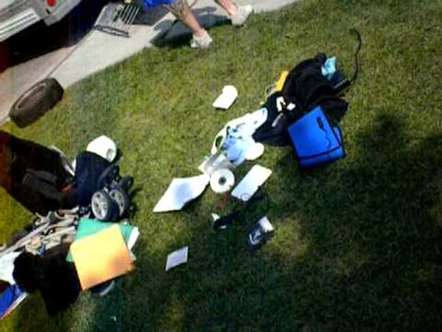 Biggest Douche In Universe Shows Why You Never Load A Car On A U-Haul