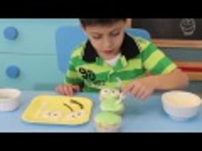 Gaming Cupcakes So Simple a Little Kid on YouTube Could Make Them