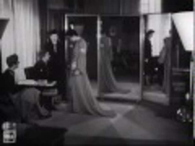 Karlie Kloss Is Really Sorry About That Feathered Headdress, You Guys