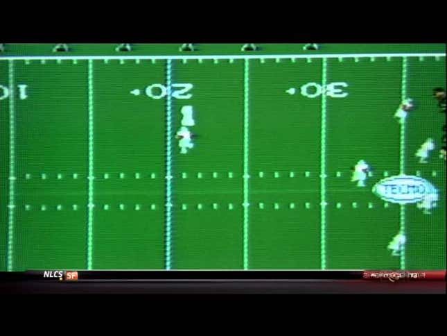 The NFL's Greatest Players Revere <em>Tecmo Bowl</em> Too