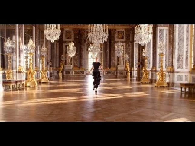 Kim Kardashian to Launch Her First Non-Drugstore Fragrance, and It Doesn't Smell Like Divorce