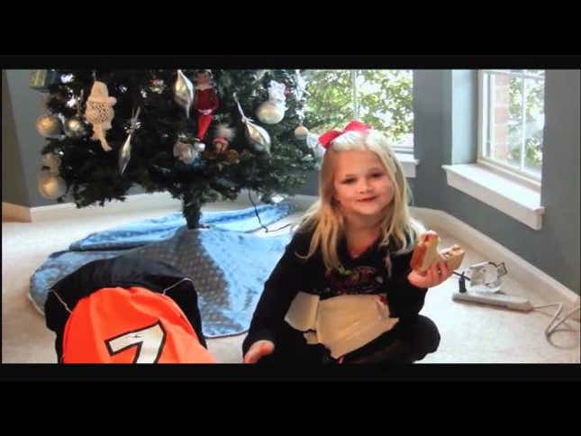 Kids Receiving Intentionally Crappy Christmas Presents Is The Funniest Thing You'll See Today
