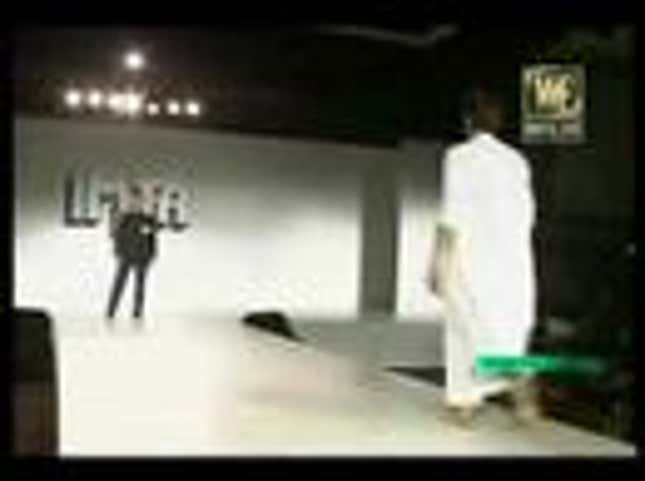 Kat Dennings Is Fully Aware That Her Nose Is Often Photoshopped