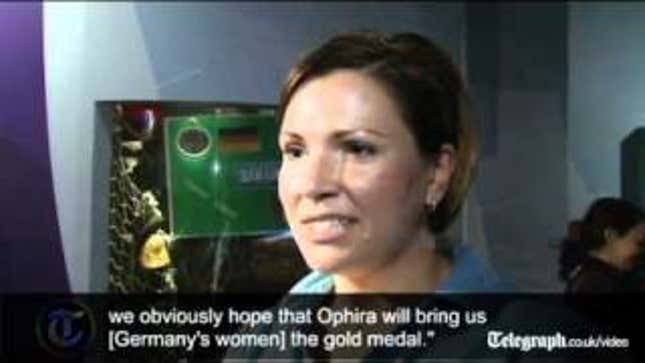 Meet Ophira, This Summer's Cephalopod Soccer Sage