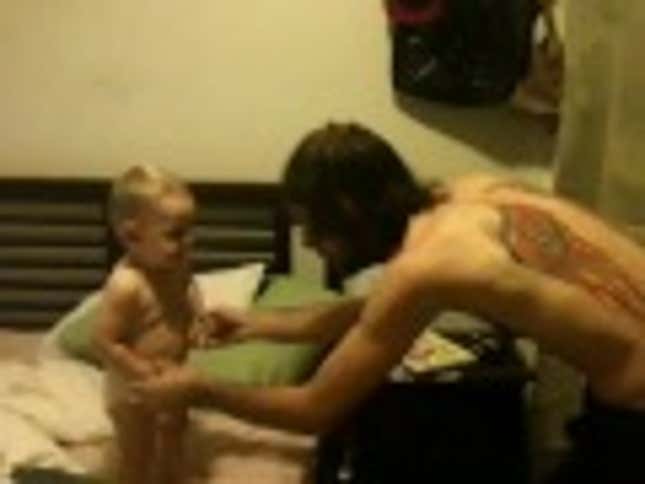 Baby Stars in the Cutest <em>Street Fighter</em> Knockout You'll Ever See