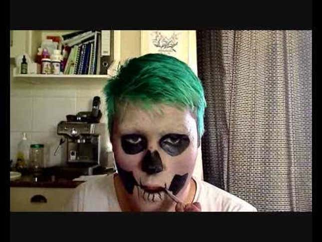 Lady Gaga's Fashion Guru Will Help You To Look Like A Zombie