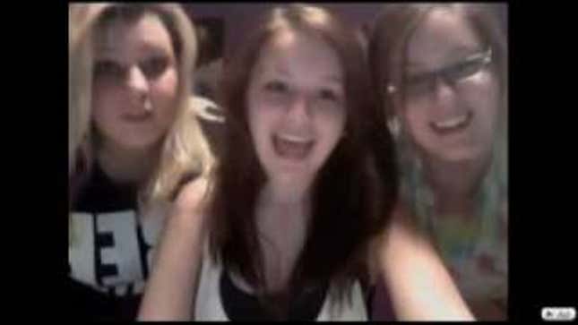 Teen Girl Gets Death Threats From Bieber's Global Army