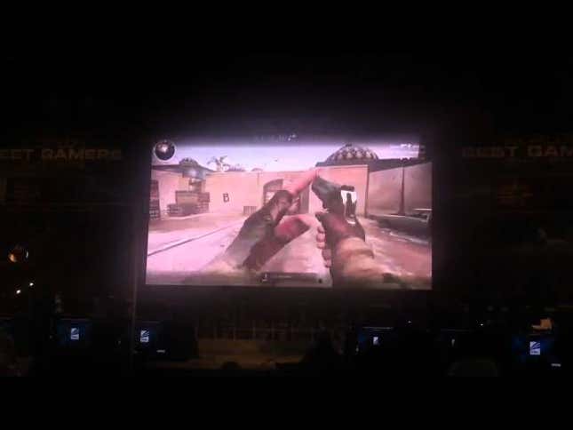 Almost Three Minutes of <em>Counter-Strike: Global Offensive</em> Played By the Pros