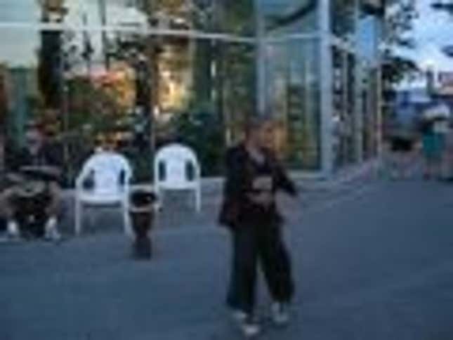 Elizabeth Taylor Is <i>Not</i> Engaged; Scott Baio Pays Taxes For "Lazy" People