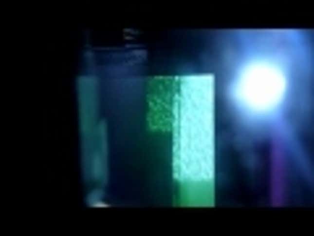See Kinect's Thousands Of Points Of Invisible Light