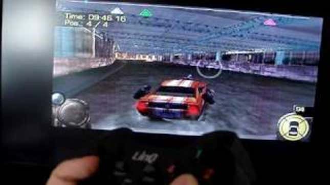 Turn a PSP Into a PS2 With This Controller Hack