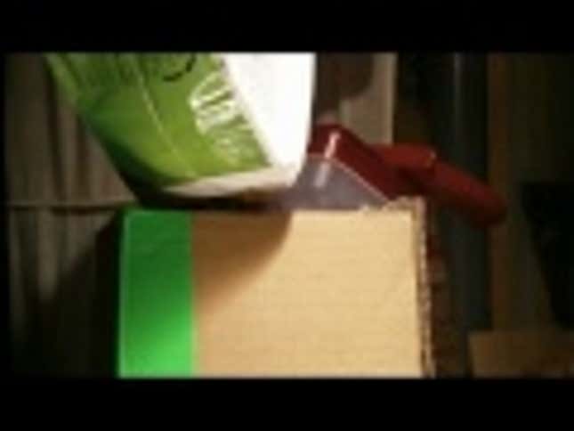 DIY Automatic Cat Feeder