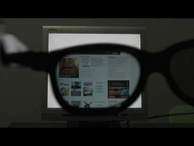 Crazy Hack Stops Anyone Else From Seeing Your PC Screen