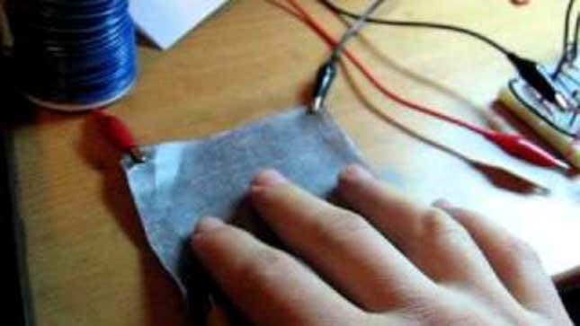 How to Make a Functioning Trackpad Out of Paper