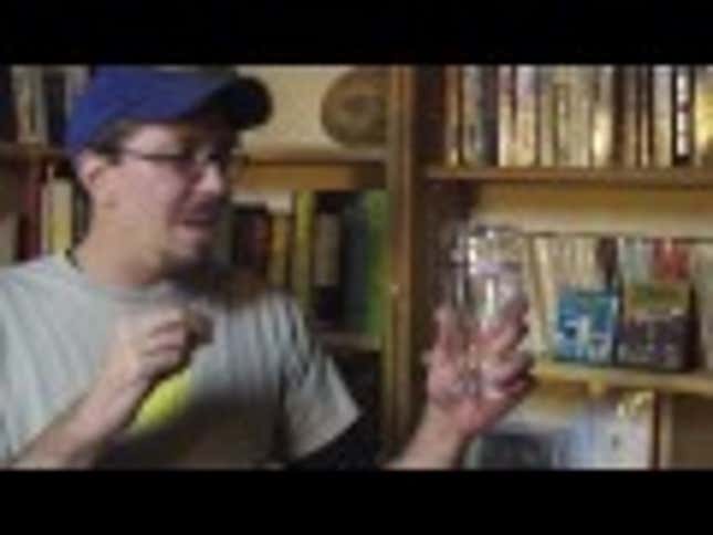 How to Give Your Beer the Right Glass and a Proper Pour
