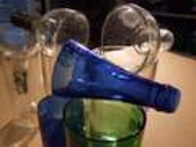 Use Boiling Water to Make a Perfect Wine Bottle Cut