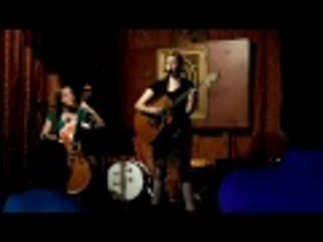 Geek Girls Tired of Being Called Fake Geeks Because of Their Genitals