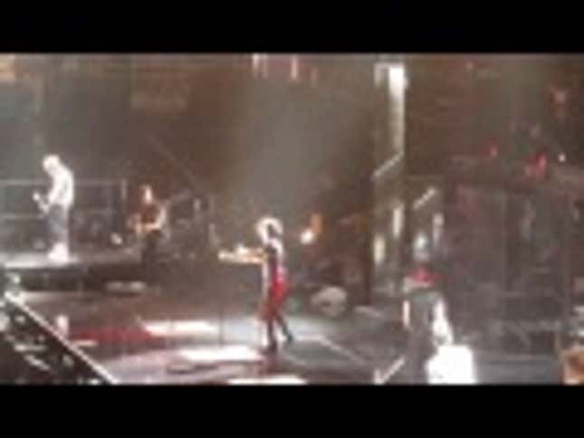 Amanda Seyfried Can't Fall in Love Unless Her Vagina Feels Sparks