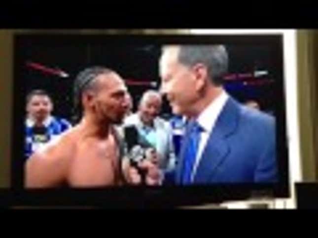 Boxer Shouts Out “San Diego ... San Antonio, My Bad!”