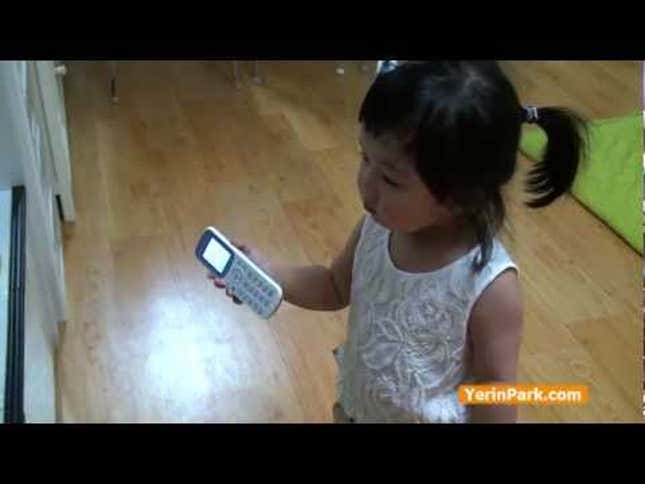 Little Girl Skyping With Her Dad Will Make You Want to Have Many Babies