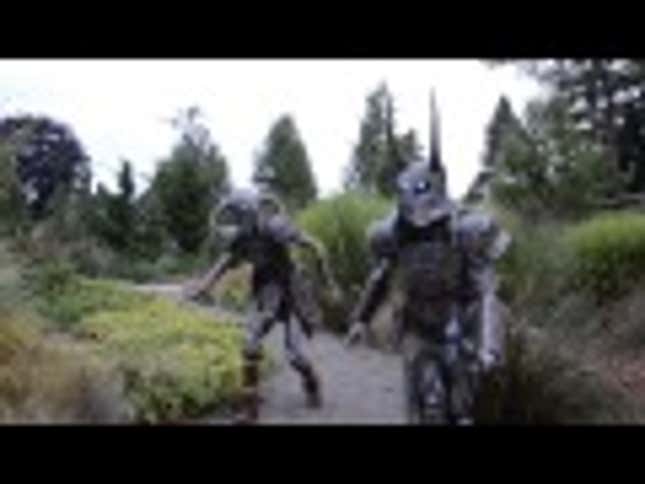 More <em>Skyrim</em> Villain Cosplay, Please