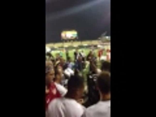 The USMNT Dances, Sings, And Chugs Beer After Victory Over Mexico