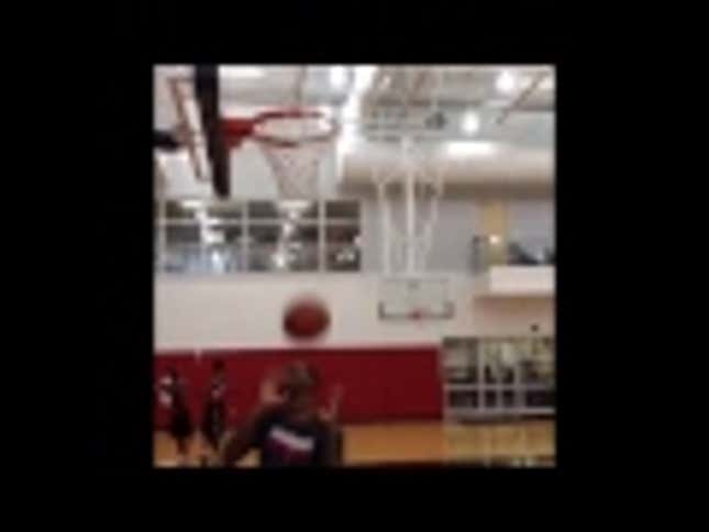 Kevin Ware Has A Leg Again And Is Dunking