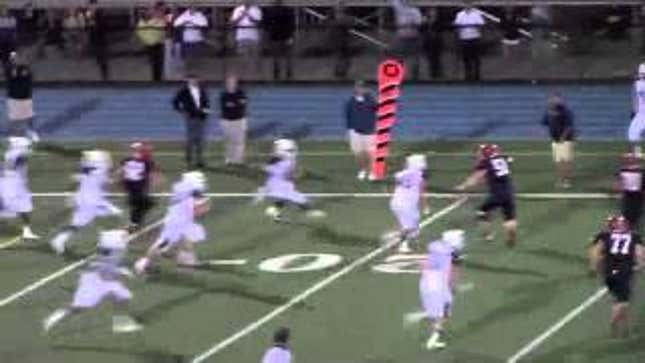 High School Player Returns Interception 107 Yards For Touchdown