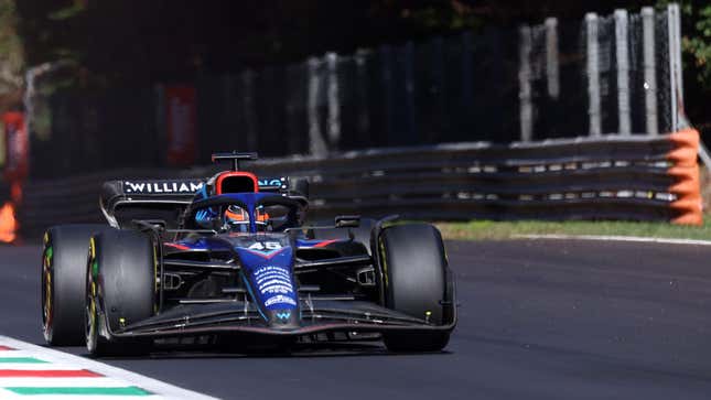 A photo of Nyck de Vries driving a Williams F1 car.