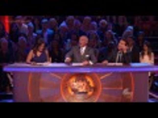 Elizabeth Berkley Does 'I'm So Excited' Dance on <em>Dancing With the Stars</em>