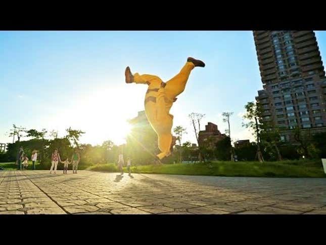Pikachu Is Pretty Good at Parkour