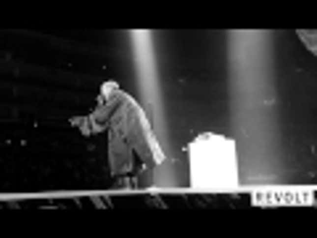 Lisa Kudrow Says Her Nose Job Was 'Life-Altering'