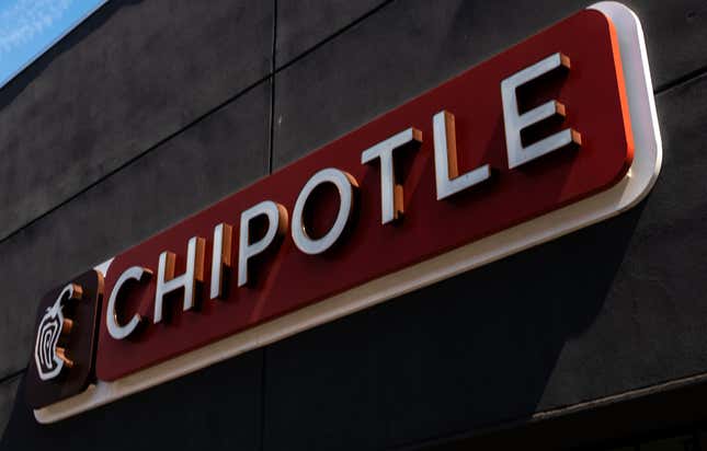 Image for article titled Ford, Chipotle and 6 other companies dropping their earnings guidance because of tariff uncertainty