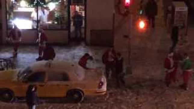 Drunken SantaCon Brawl Features Six Santas