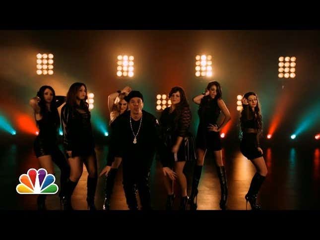 Awkward Sex at Your Family’s House Is What the Holidays Are All About