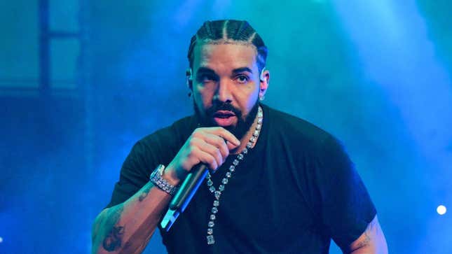 Image for article titled Really, Drizzy? Drake Seems to Support Tory Lanez After Megan Thee Stallion Shooting