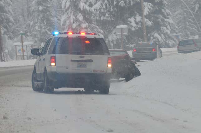 Image for article titled These Are Your Worst Winter Driving Experiences