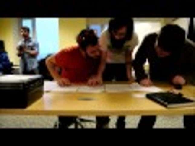 How Fast Can You And Your Friends Defuse A Bomb?