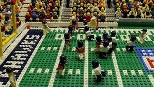 The Super Bowl, Reenacted With Legos