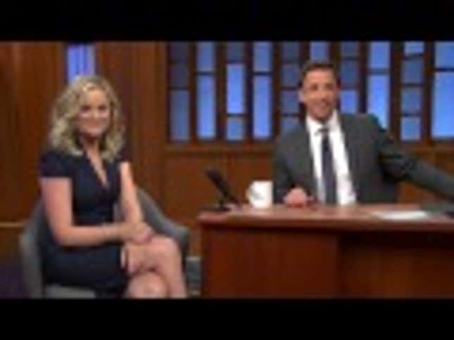 Amy Poehler Was a Very Giggly Guest on <em>Late Night with Seth Meyers</em>