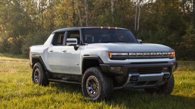 Image for article titled General Motors May Make a Midsize Hummer EV Truck