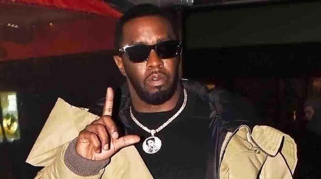 Image for article titled Woman Who Accused Diddy of ‘Gang Rape,’ May Have to Reveal Herself